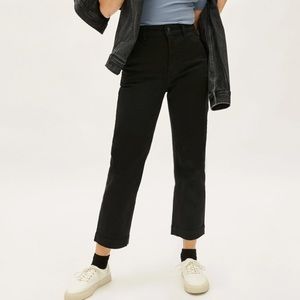 Black Straight Leg Crop Pant